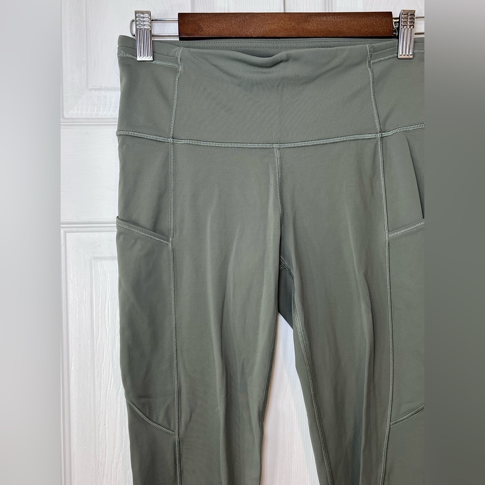Lululemon Fast and Free Crop II Nulu‎ Leggings in green Size 6 - Picture 2 of 10